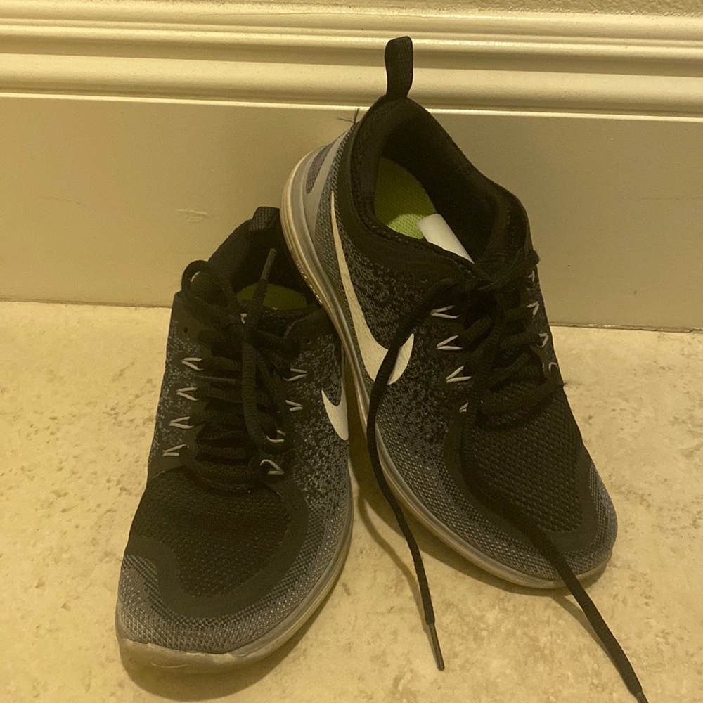 Pre-loved Nike free run